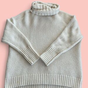 American Eagle White Knit Turtleneck Sweater